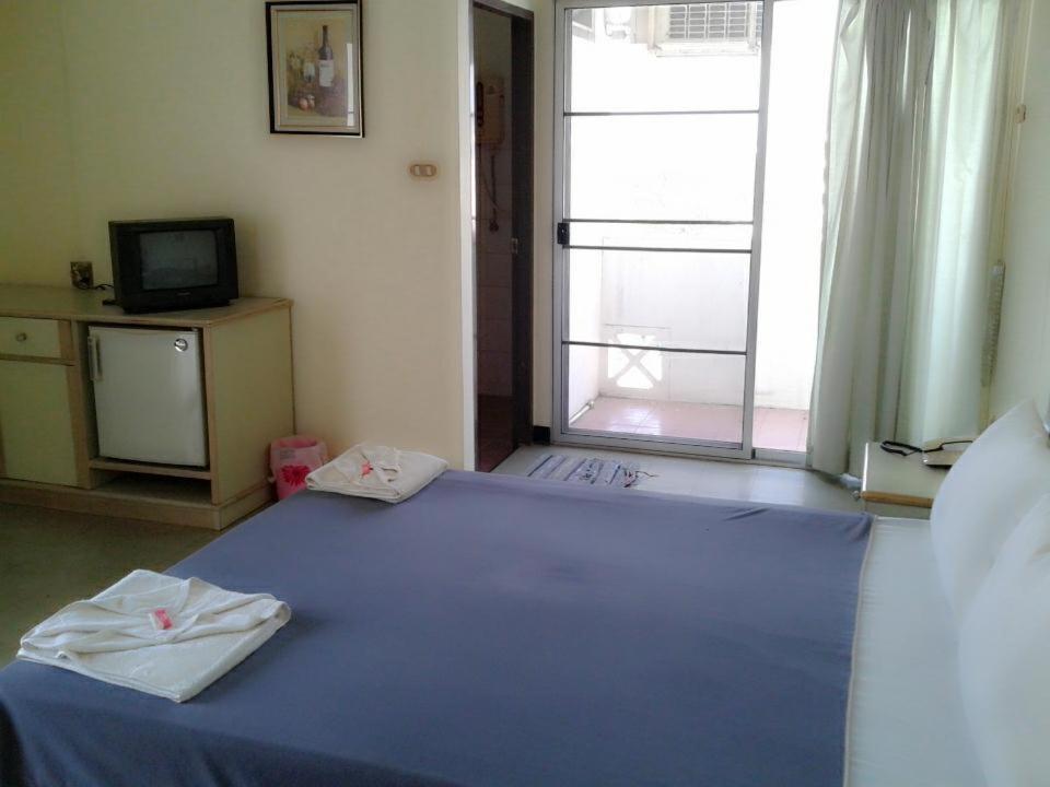 M In Korat Service Apartment Nakhonratchasima Exterior photo
