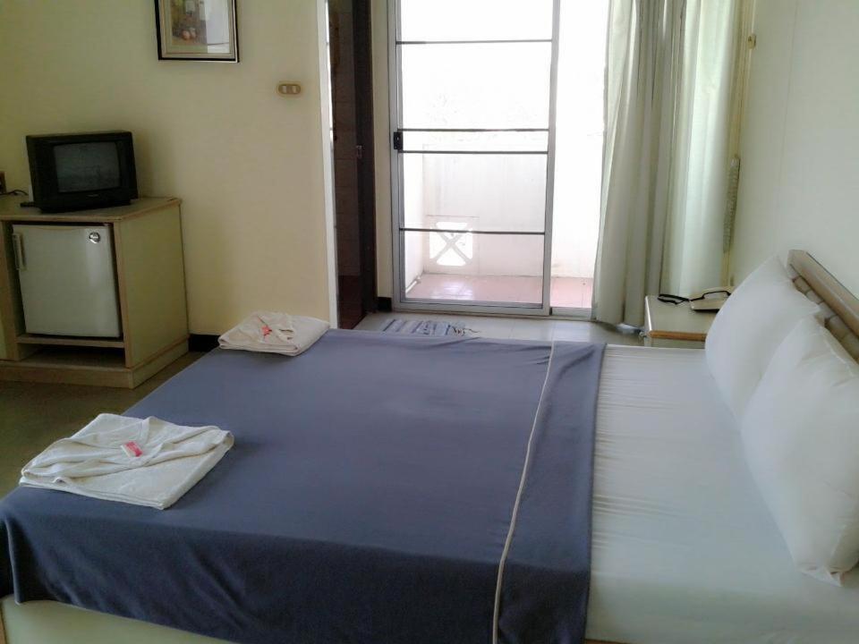 M In Korat Service Apartment Nakhonratchasima Exterior photo