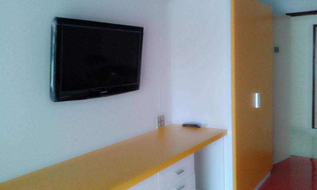 M In Korat Service Apartment Nakhonratchasima Room photo